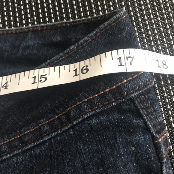Bongo Jean Capris - Size 10 - Picture 6 of 8